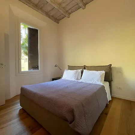 San Vitale 36 Apartment